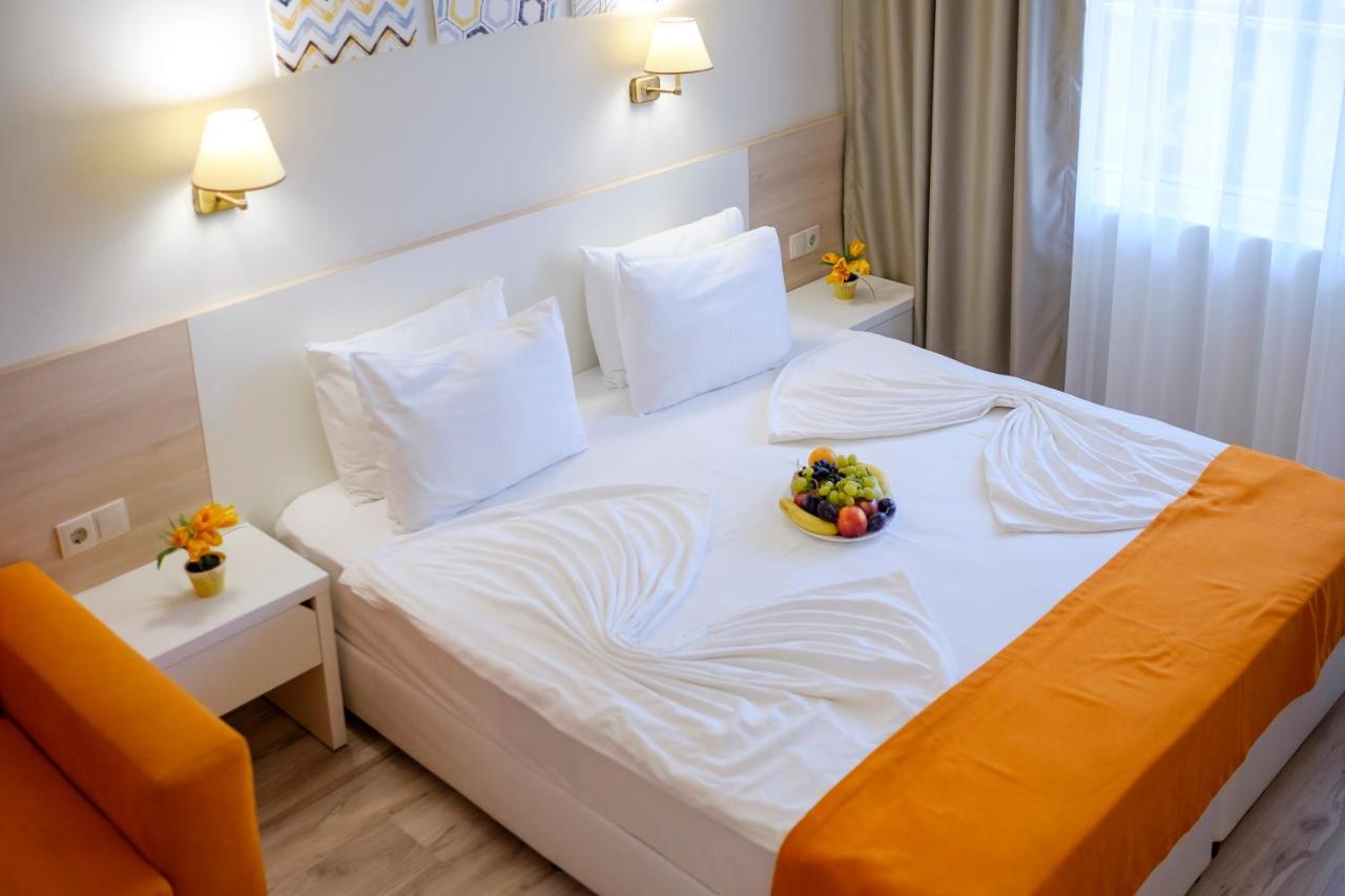 Hotel Garden Nevis Slantchev Briag Extérieur photo